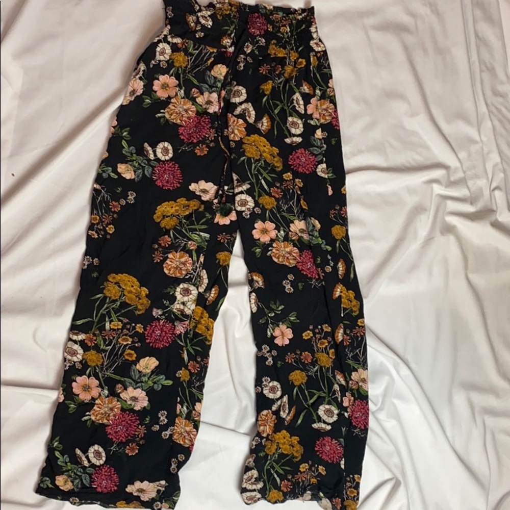 Flowy flower pants